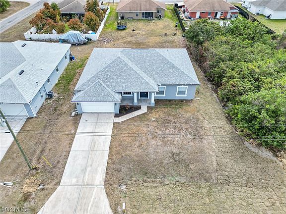 2nd image of 3003 27th St SW