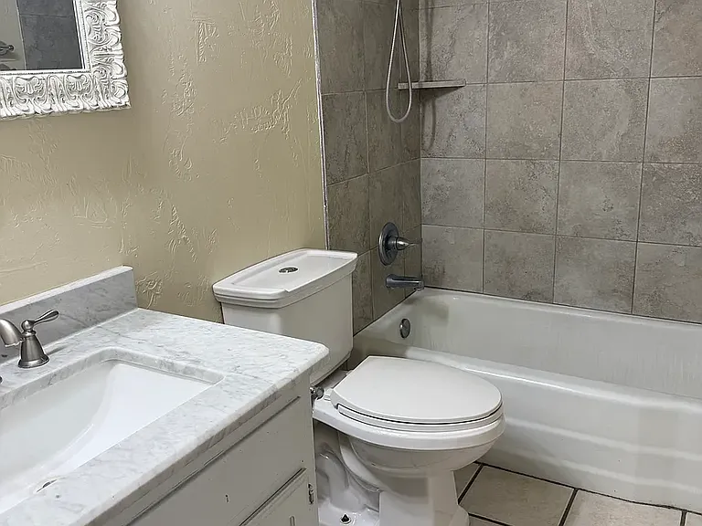 3200 Villa Pl — Photo 14