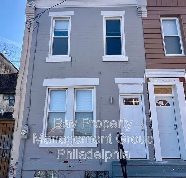 2022 W Toronto St — Photo 2