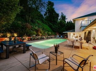 15465 Hamner Dr, Los Angeles, CA 90077