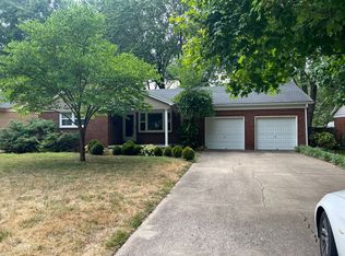 1455 S Barnes Ave, Springfield, MO 65804