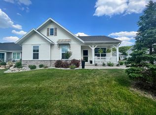 3270 Hamlet Cir, East Lansing, MI 48823