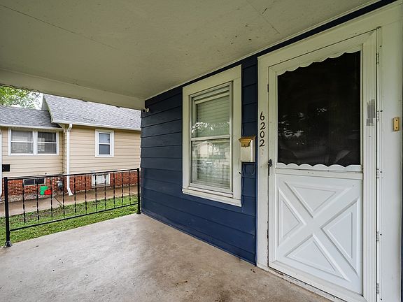 4th image of 6202 SW 12th St