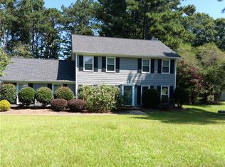 2721 Hadrian Dr, Snellville, GA 30078