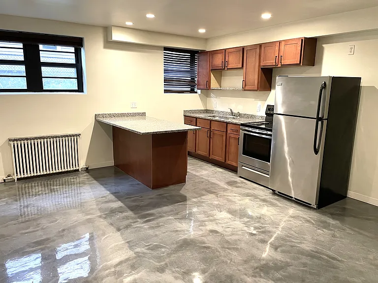 Virginia Apartments — Photo 21