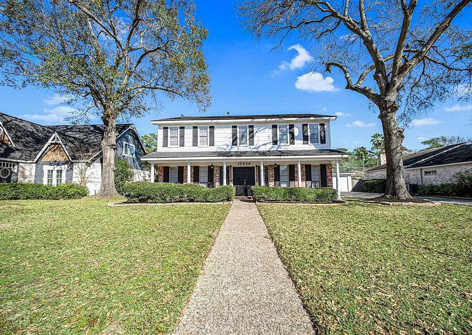 Welcome home to Cypresswood!!