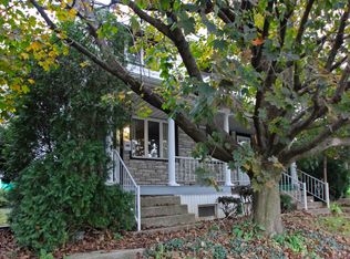 1123 1st Ave, Hellertown, PA 18055