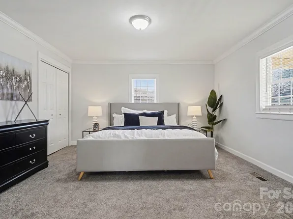 28 2nd St, Cramerton, NC 28032