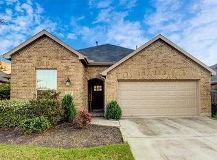 8226 Summer Lake Pass Ln, Rosenberg, TX 77469