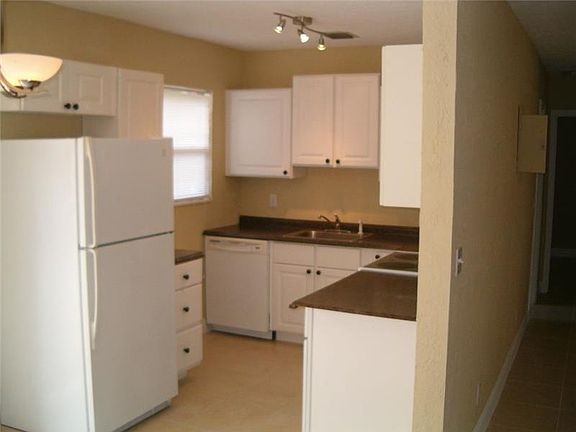 3rd image of 1320 NW 58th Ter