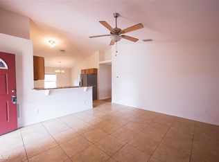 242 S Lancelot Ave, Orlando, FL 32835