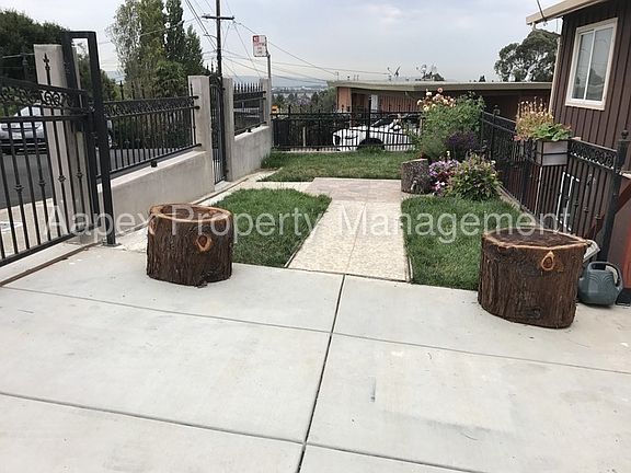 3rd image of 1178 Tiegen Dr