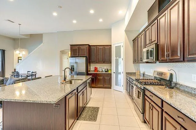 7523 Paradiso Dr — Photo 7