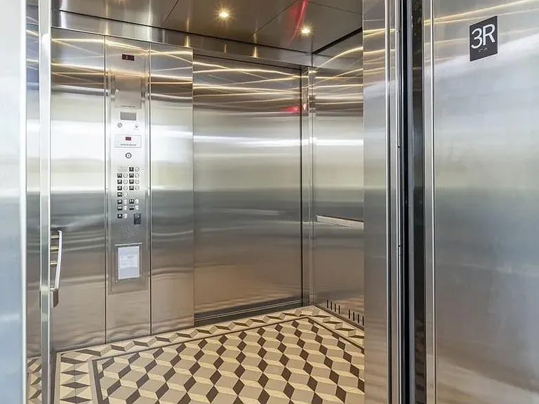 1672 Washington St #301 — Photo 10