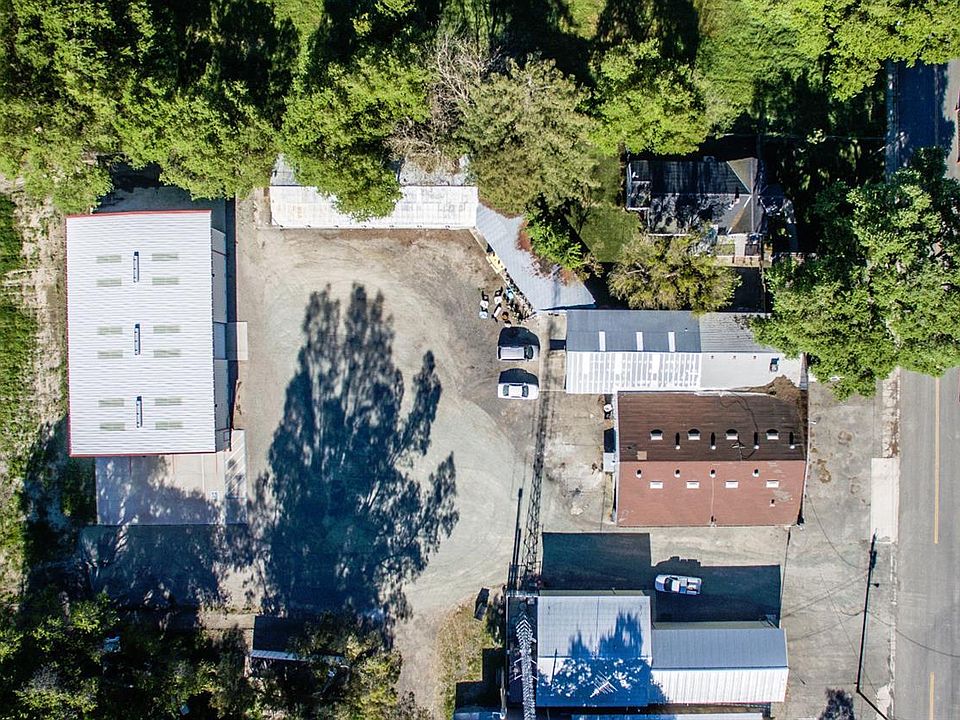 1st image of 52924 Clarksburg Ave