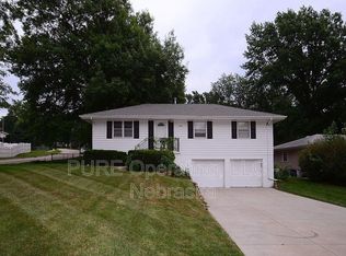 12386 Bel Dr, Omaha, NE 68144