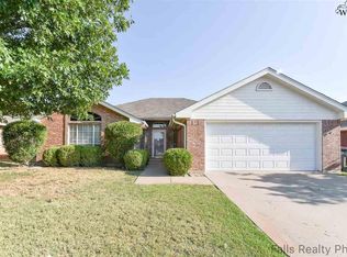 5322 Spindletree Dr, Wichita Falls, TX 76310