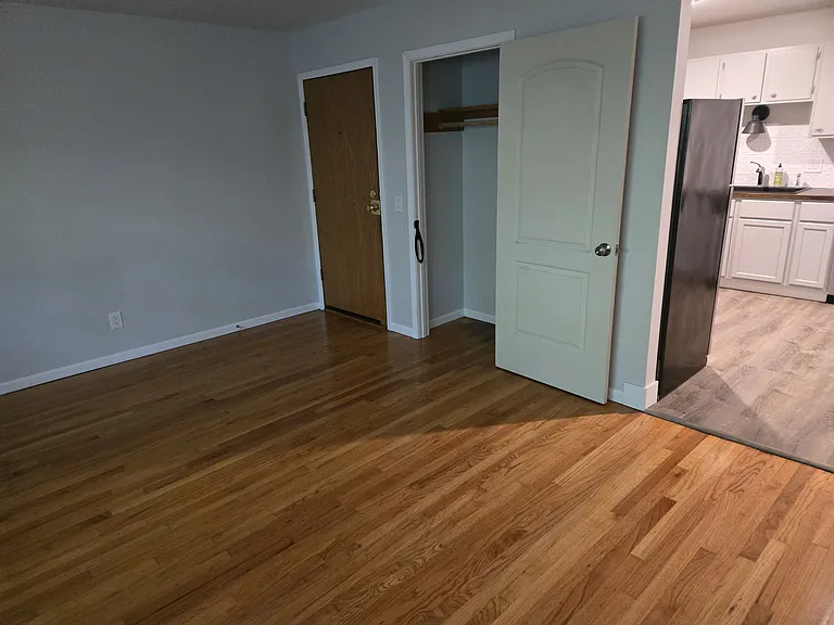 1701 Blossom Lane — Photo 12