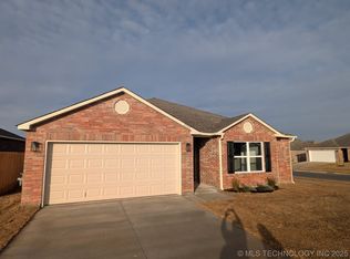 2900 S 12th St, Broken Arrow, OK 74012