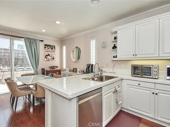 17888 Balsam Ct, Carson, CA 90746