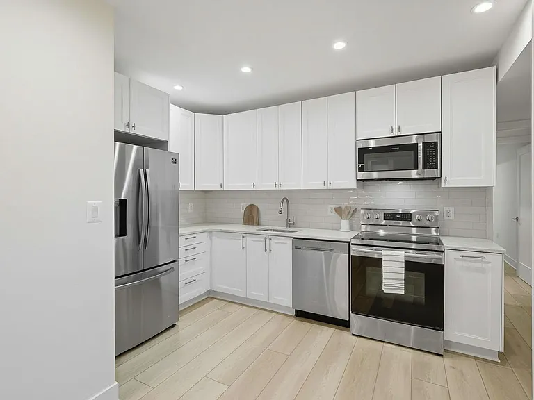 2812 13th St NW #1 — Photo 5