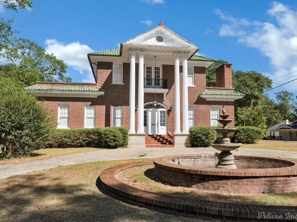 1957 Spring Dr, Haynesville, LA 71038