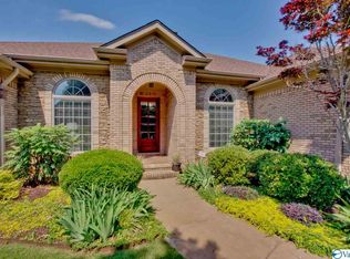 131 Crownridge Dr, Madison, AL 35756