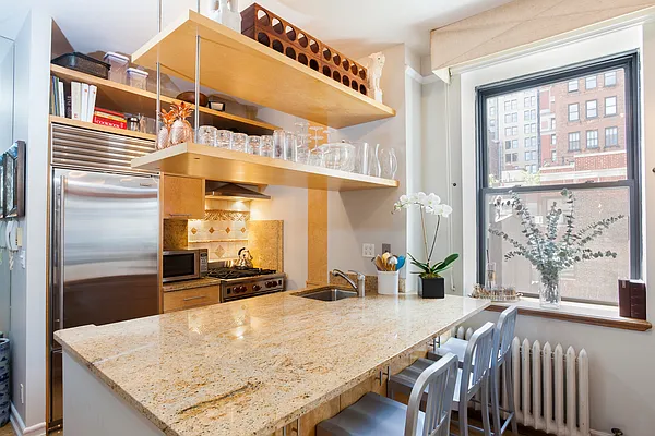 Sold by RES New York | media 15