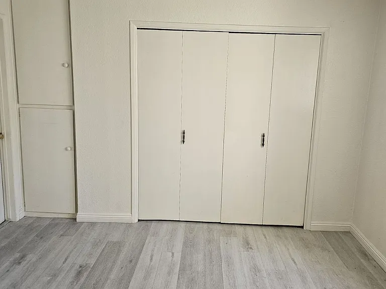 319 N Alhambra Ave — Photo 5