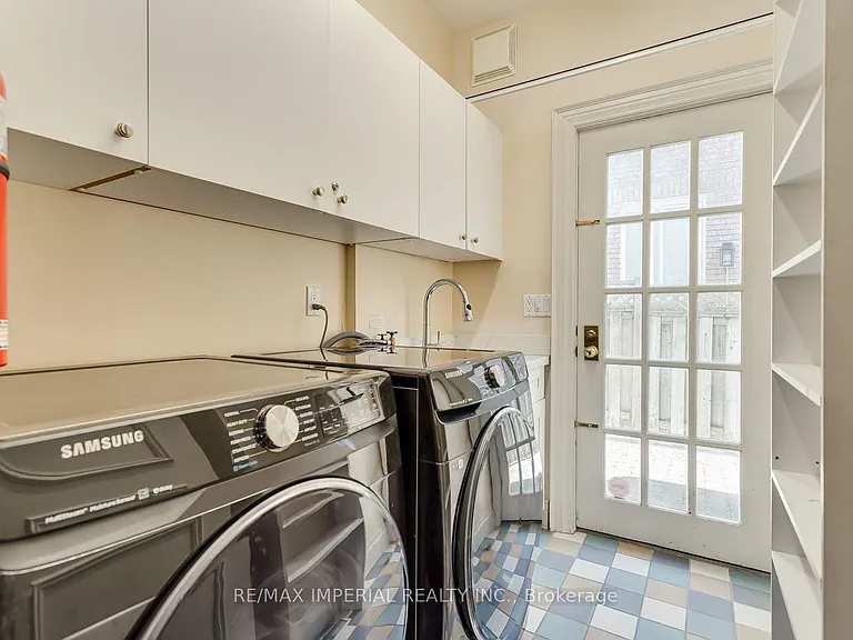 270 Spring Garden Ave — Photo 24