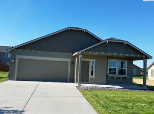 6810 Yellowstone Dr, Pasco, WA
