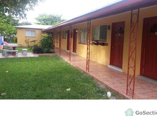 907 NE 7th St #1, Hallandale Beach, FL 33009