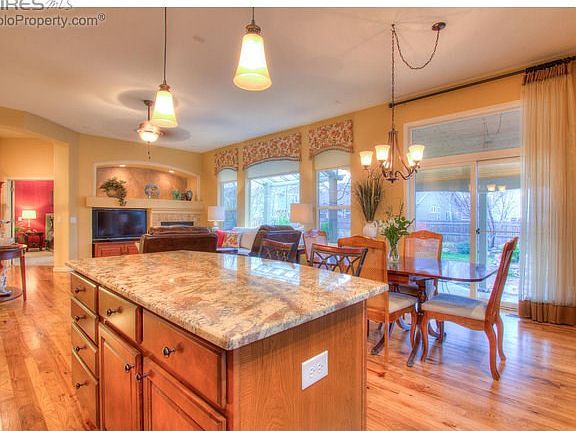 Ideal Home for Open Entertaining!