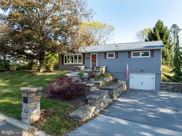 1313 Harris St, State College, PA 16803