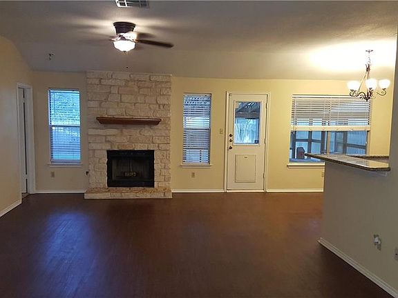 3rd image of 1217 Elm Forest Dr