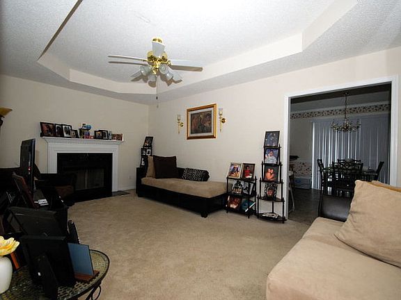 2nd image of 103 Sunridge Ln