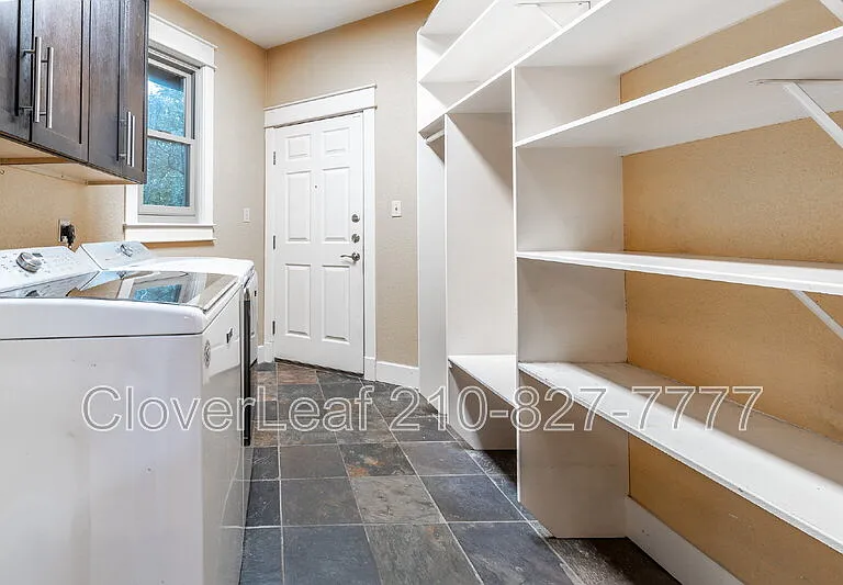 1025 Flaming Oak Dr — Photo 33