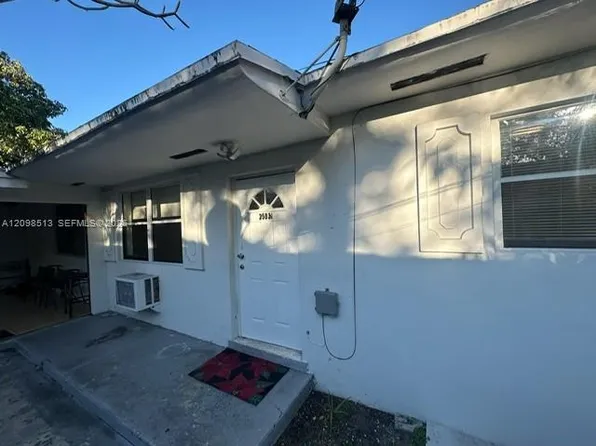 2501 NE 184th Ter #2503, North Miami Beach, FL 33160