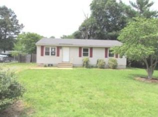 214 Sanderling Ave, Sandston, VA 23150