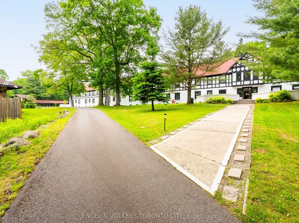 12 Bigwin Is #117, Lake Of Bays, ON P0B 1A0