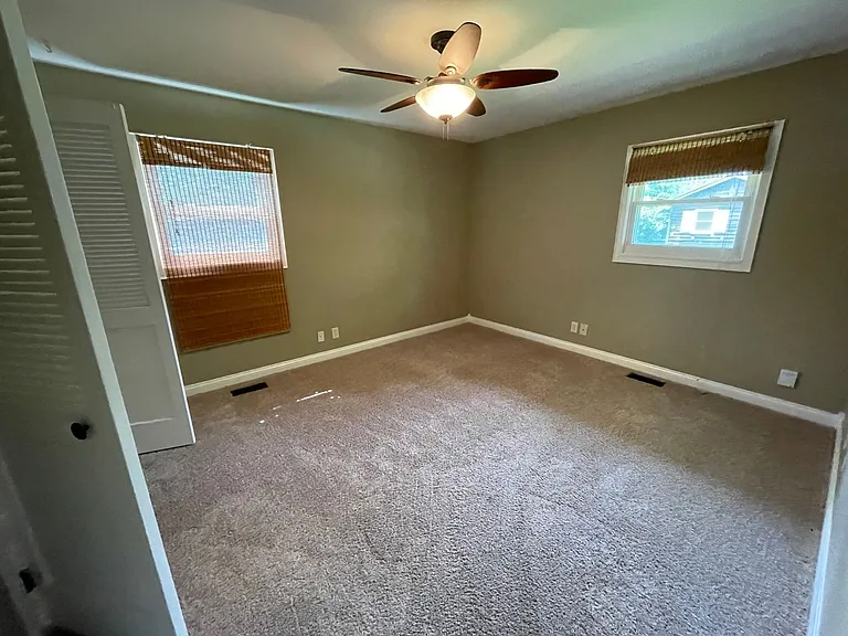 2623 Covington St — Photo 19
