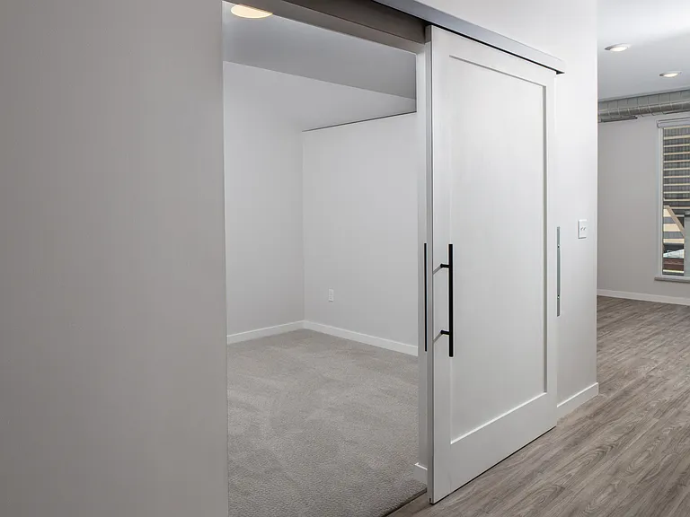 Kesler Apartments — Photo 12