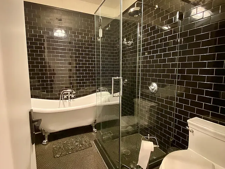 103 N 10th St #2KK — Photo 6