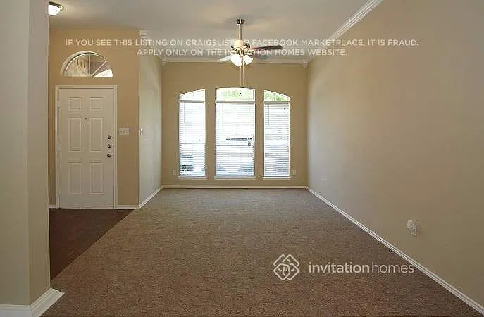 1704 Windcastle Dr Mansfield, TX 76063 — Photo 2