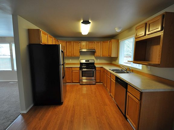 5th image of 1741 23rd Avenue Ct SE