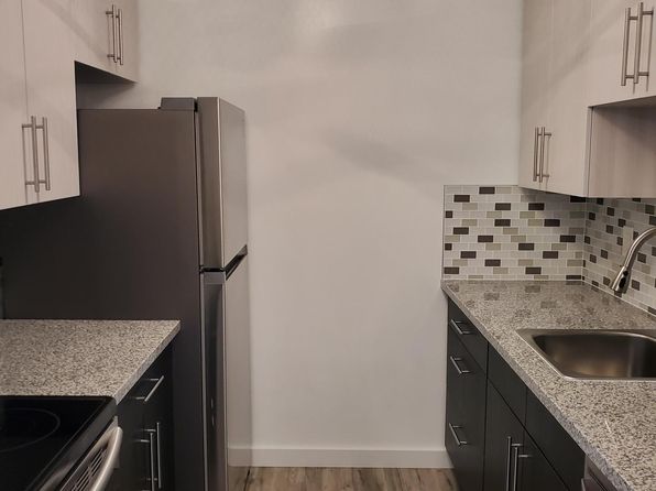 600 SE 23rd Ave APT 6
