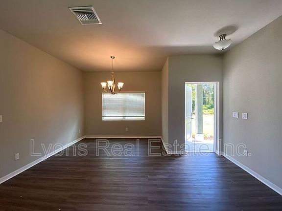 2nd image of 2413 Chipley Ave