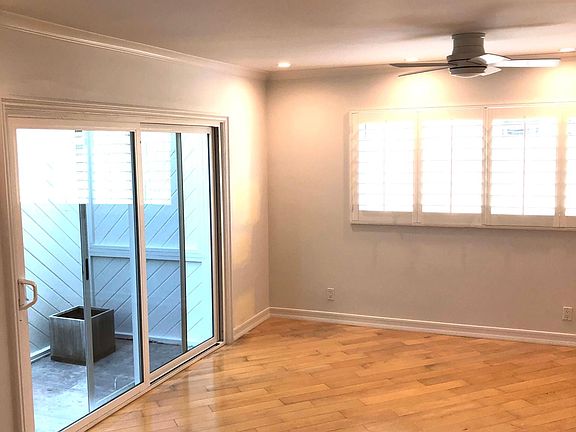 Main room.