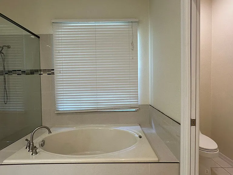 1653 Cherry Ridge Dr — Photo 51