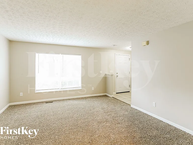 4821 Gilhem Ct — Photo 3